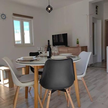 Apartment Marija, New 1Bd Apt With Free Parking Split Bagian luar foto